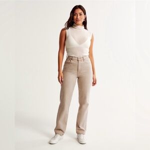 Abercrombie & Fitch Curve Love - 90s Straight Ultra High Rise Jean in Tan Beige